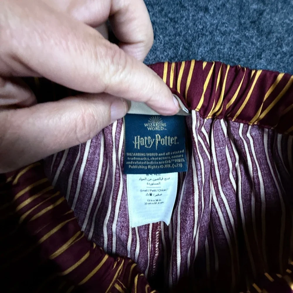 Harry Potter Gryffindor Pajama Set Pottery Barn Teen‎ Small Burgundy Gold Cotton